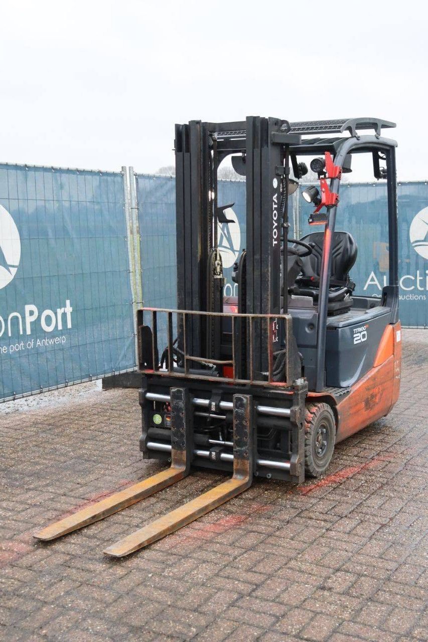 Frontstapler tipa Toyota 8FBE18T, Gebrauchtmaschine u Antwerpen (Slika 10)