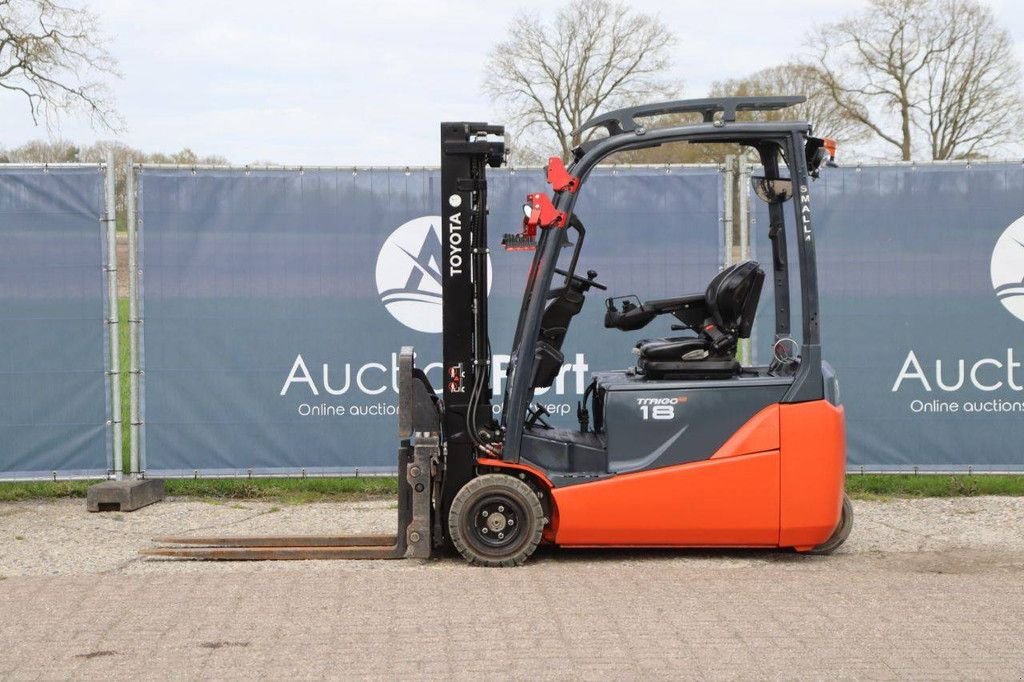 Frontstapler typu Toyota 8FBE18T, Gebrauchtmaschine w Antwerpen (Zdjęcie 2)