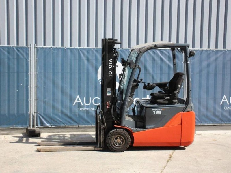 Frontstapler za tip Toyota 8FBEK16T, Gebrauchtmaschine u Antwerpen (Slika 1)