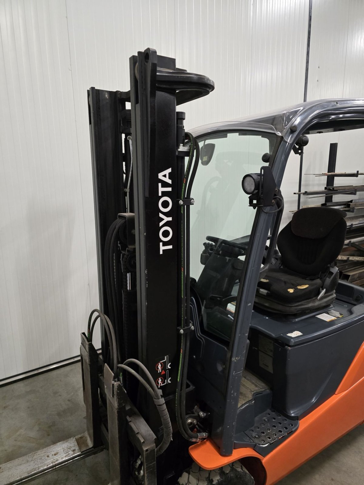 Frontstapler of the type Toyota 8FBEK16T, Gebrauchtmaschine in Vlierden (Picture 4)