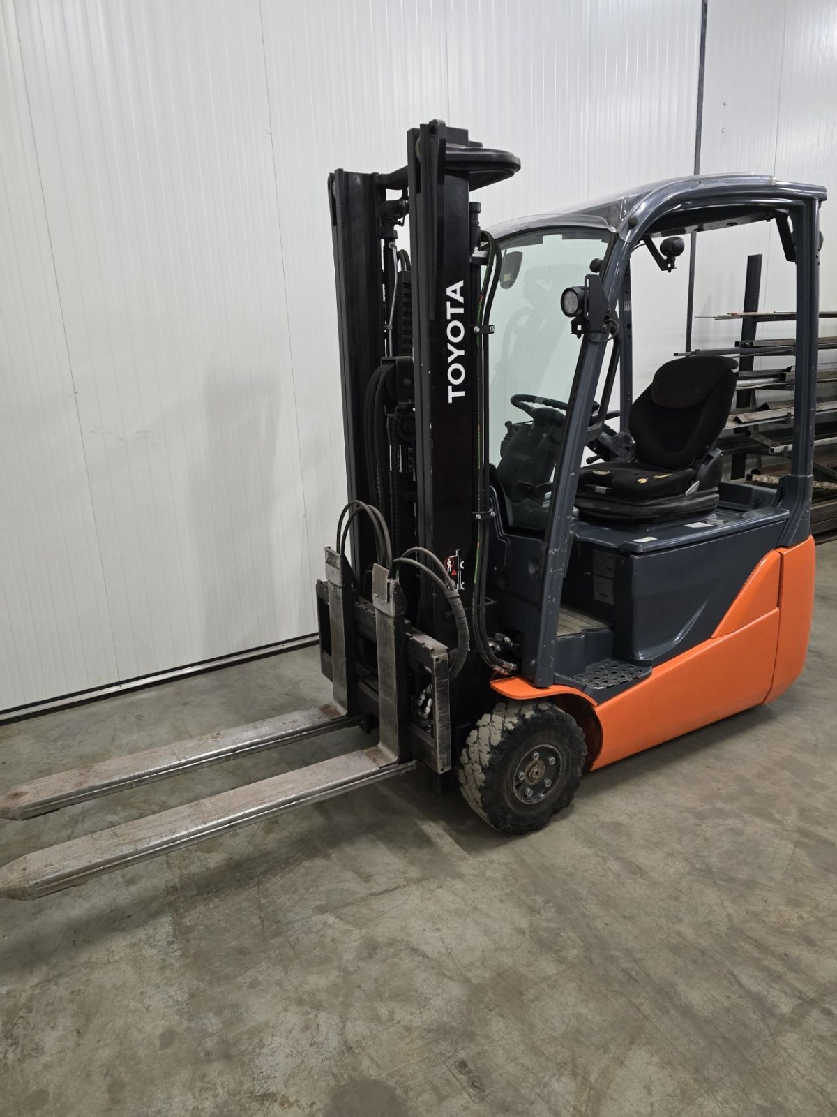 Frontstapler of the type Toyota 8FBEK16T, Gebrauchtmaschine in Vlierden (Picture 2)