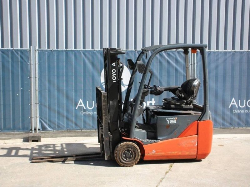 Frontstapler za tip Toyota 8FBEK18T, Gebrauchtmaschine u Antwerpen (Slika 1)