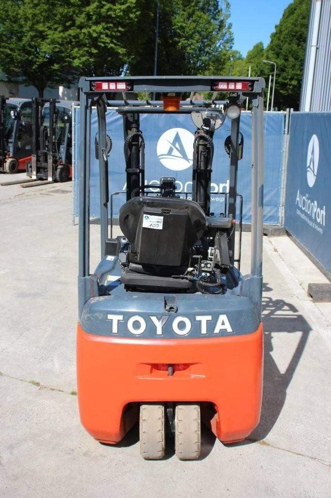 Frontstapler typu Toyota 8FBEK18T, Gebrauchtmaschine v Antwerpen (Obrázek 4)