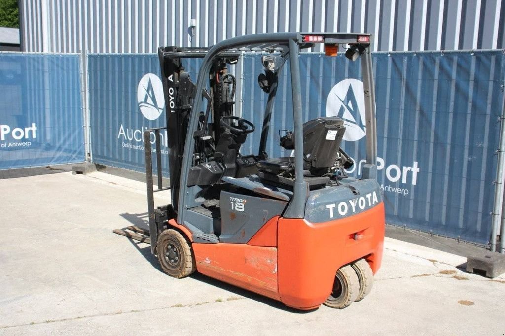 Frontstapler typu Toyota 8FBEK18T, Gebrauchtmaschine v Antwerpen (Obrázek 3)