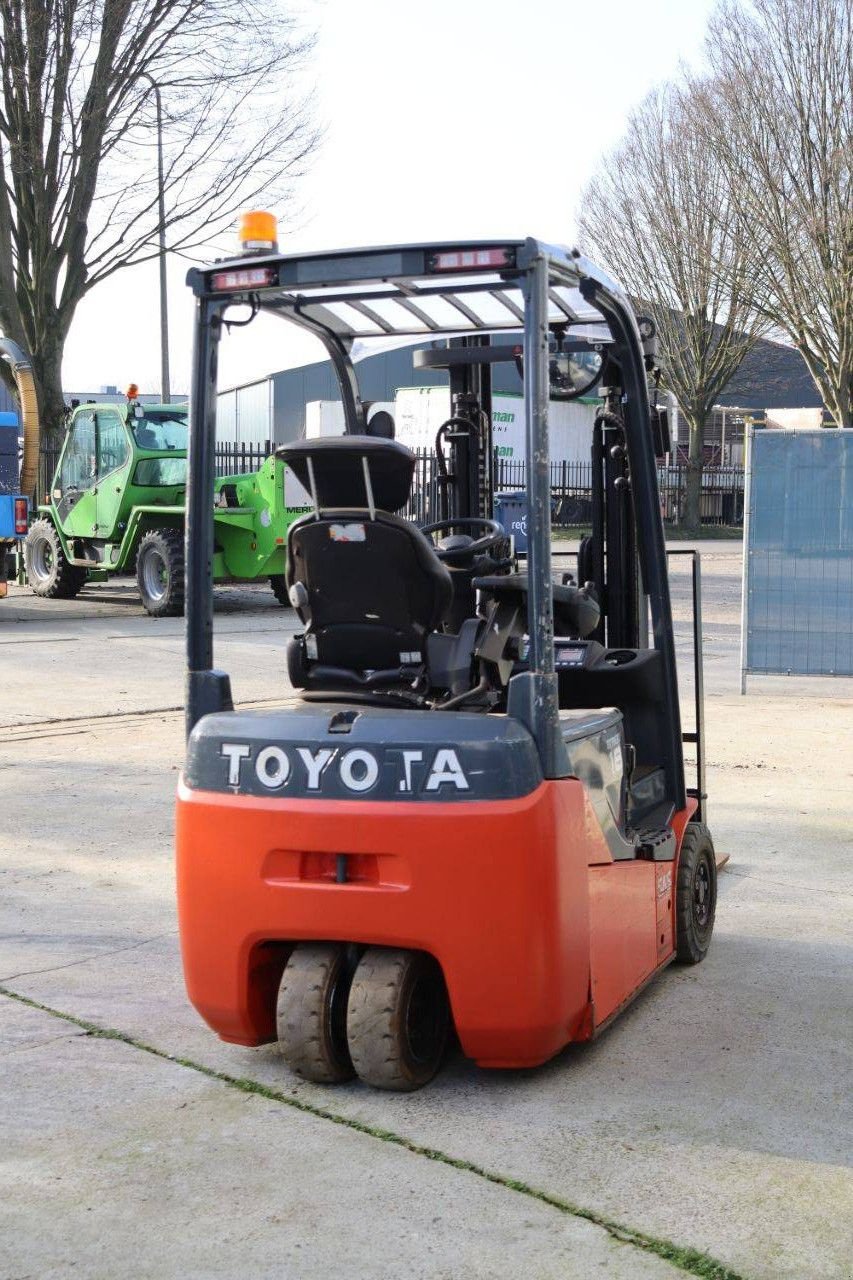 Frontstapler от тип Toyota 8FBEK18T, Gebrauchtmaschine в Antwerpen (Снимка 7)