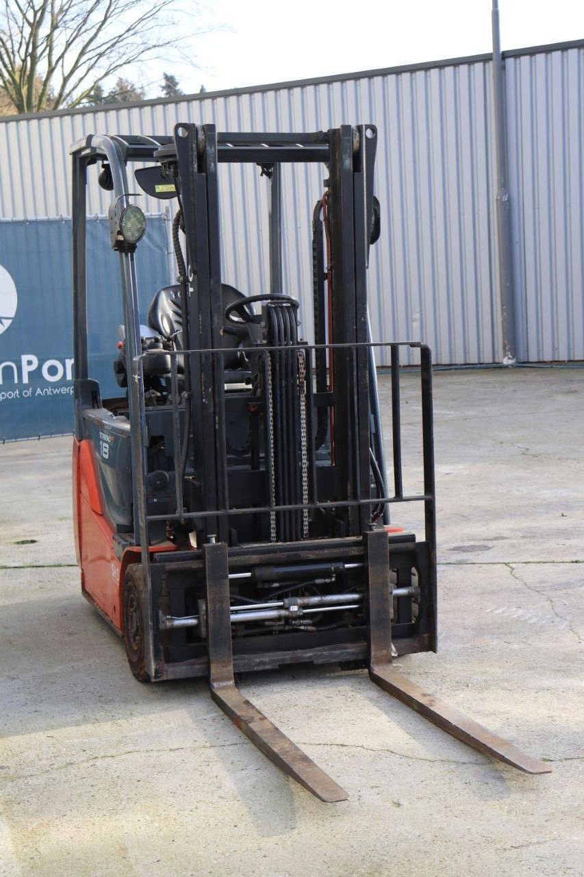 Frontstapler typu Toyota 8FBEK18T, Gebrauchtmaschine v Antwerpen (Obrázok 8)