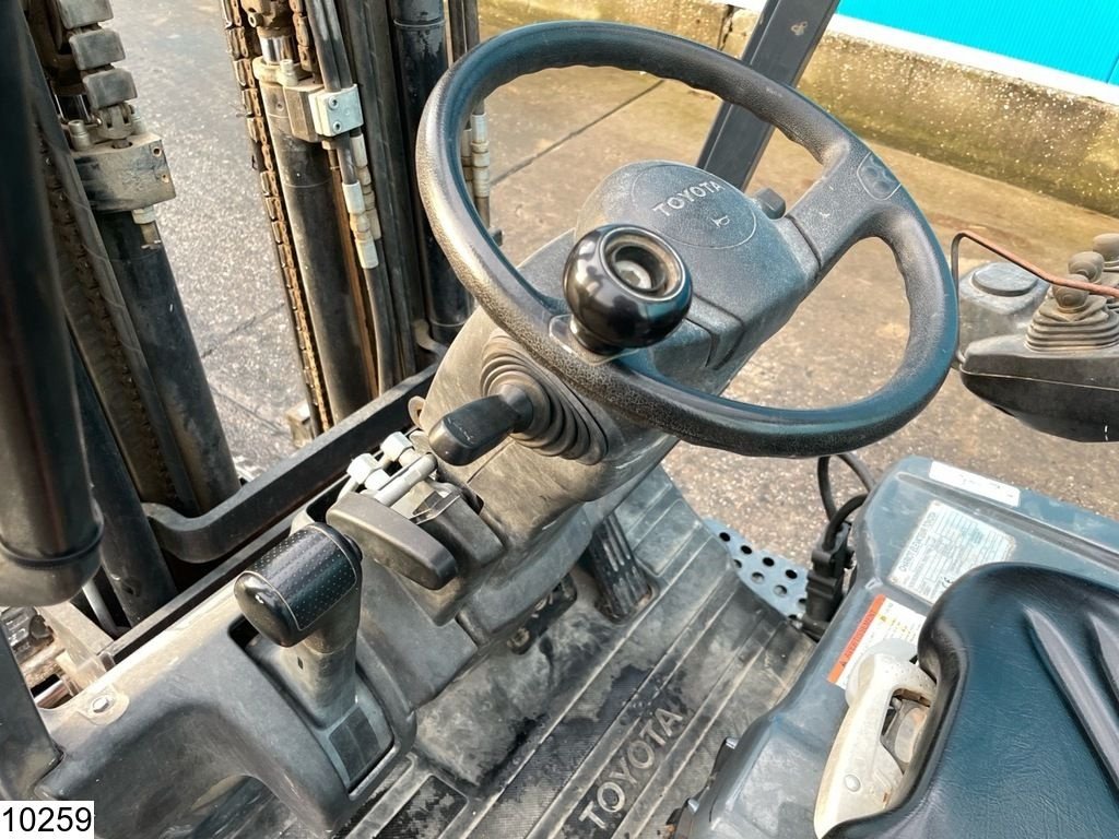 Frontstapler des Typs Toyota 8FBEKT18 1800KG, 4.7M, 6492h, charger, Gebrauchtmaschine in Ede (Bild 11)