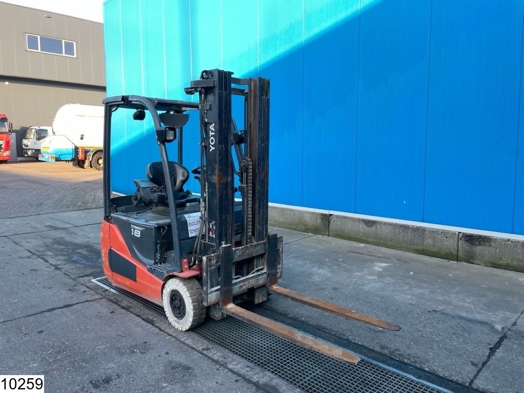 Frontstapler des Typs Toyota 8FBEKT18 1800KG, 4.7M, 6492h, charger, Gebrauchtmaschine in Ede (Bild 3)