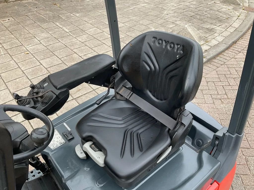 Frontstapler des Typs Toyota 8FBET15 1500KG 3.30METER HEFTRUCK, Gebrauchtmaschine in Vlaardingen (Bild 4)