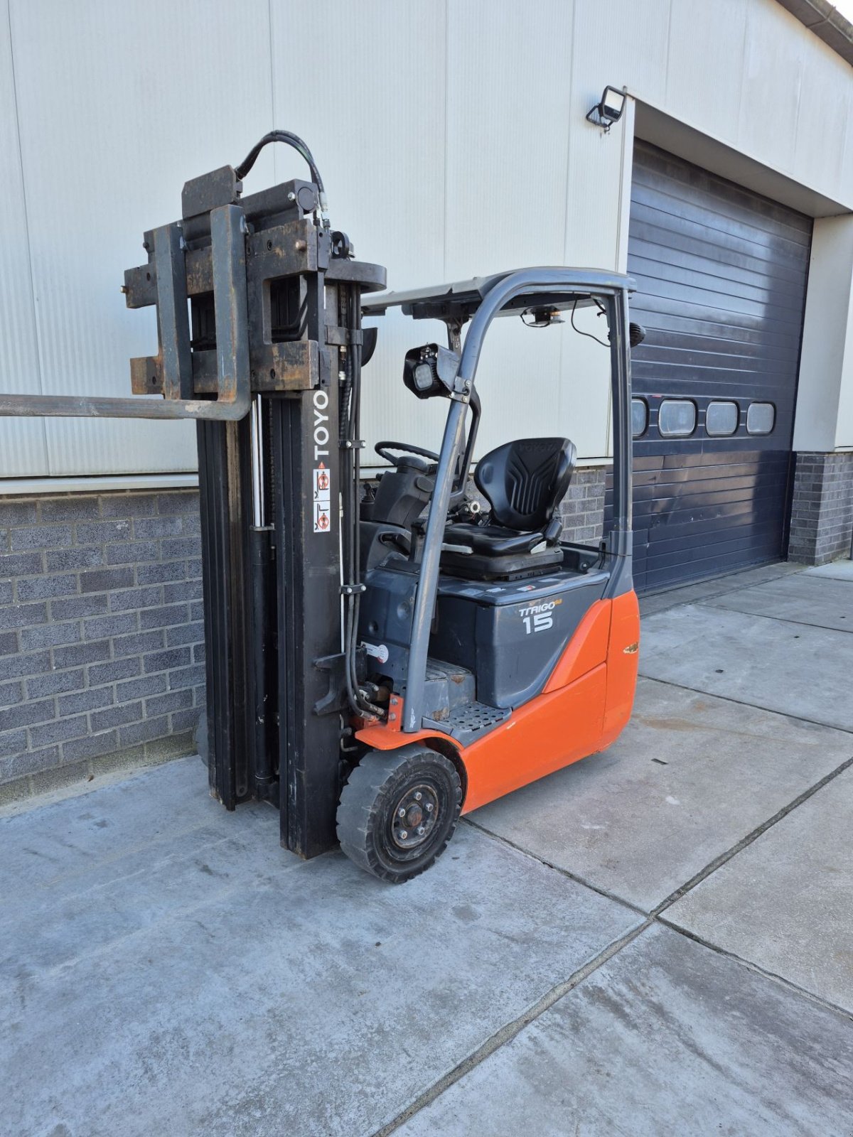 Frontstapler tip Toyota 8FBET15, Gebrauchtmaschine in Biddinghuizen (Poză 5)