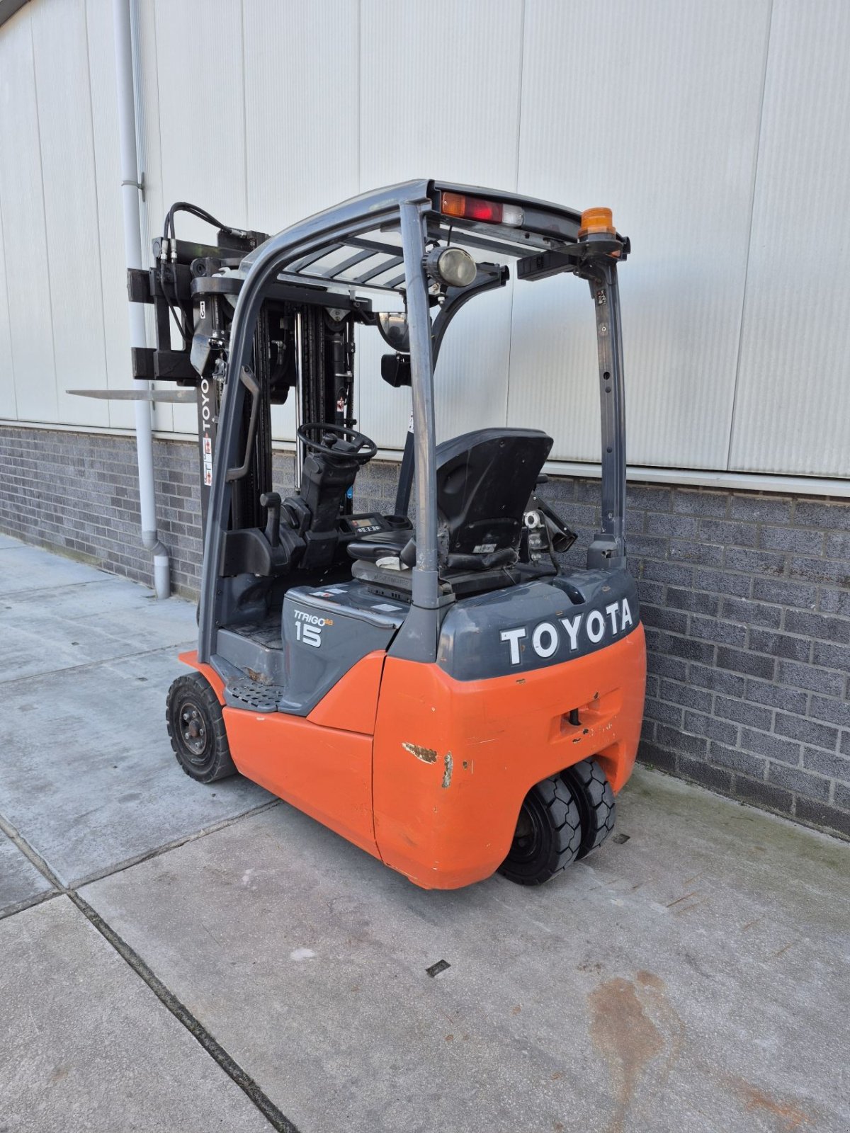 Frontstapler tip Toyota 8FBET15, Gebrauchtmaschine in Biddinghuizen (Poză 3)