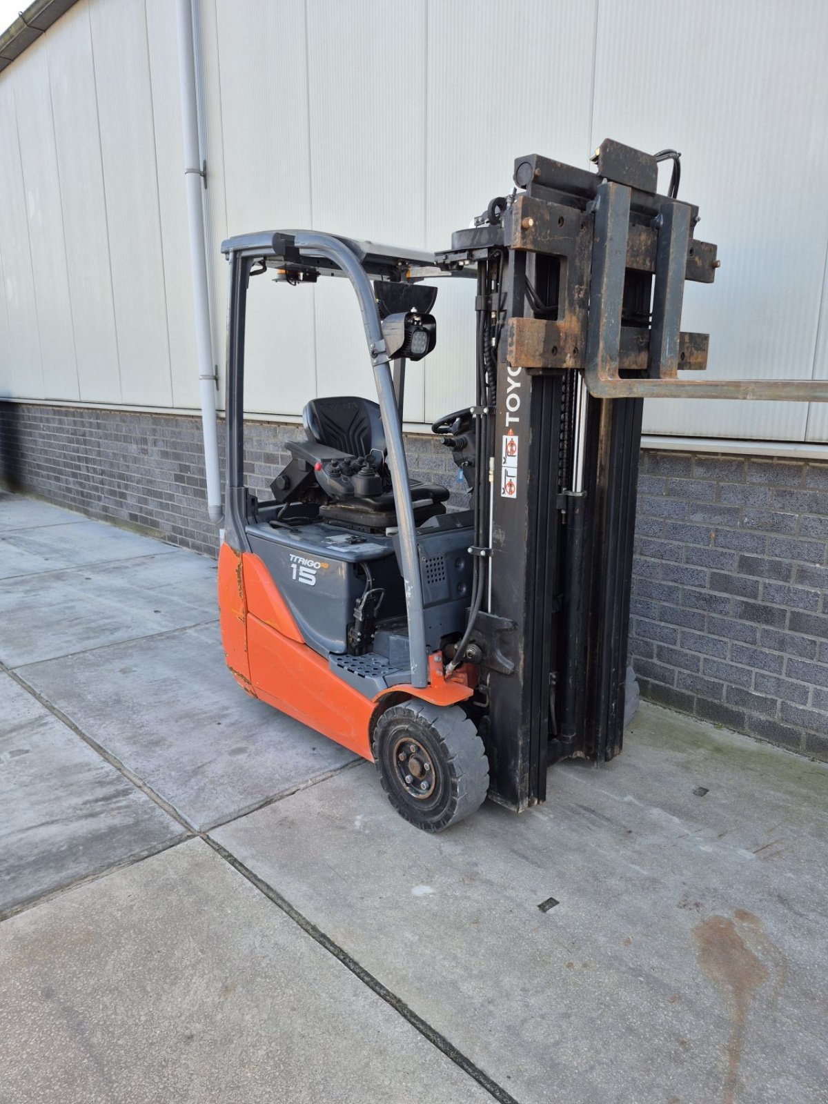 Frontstapler tip Toyota 8FBET15, Gebrauchtmaschine in Biddinghuizen (Poză 2)