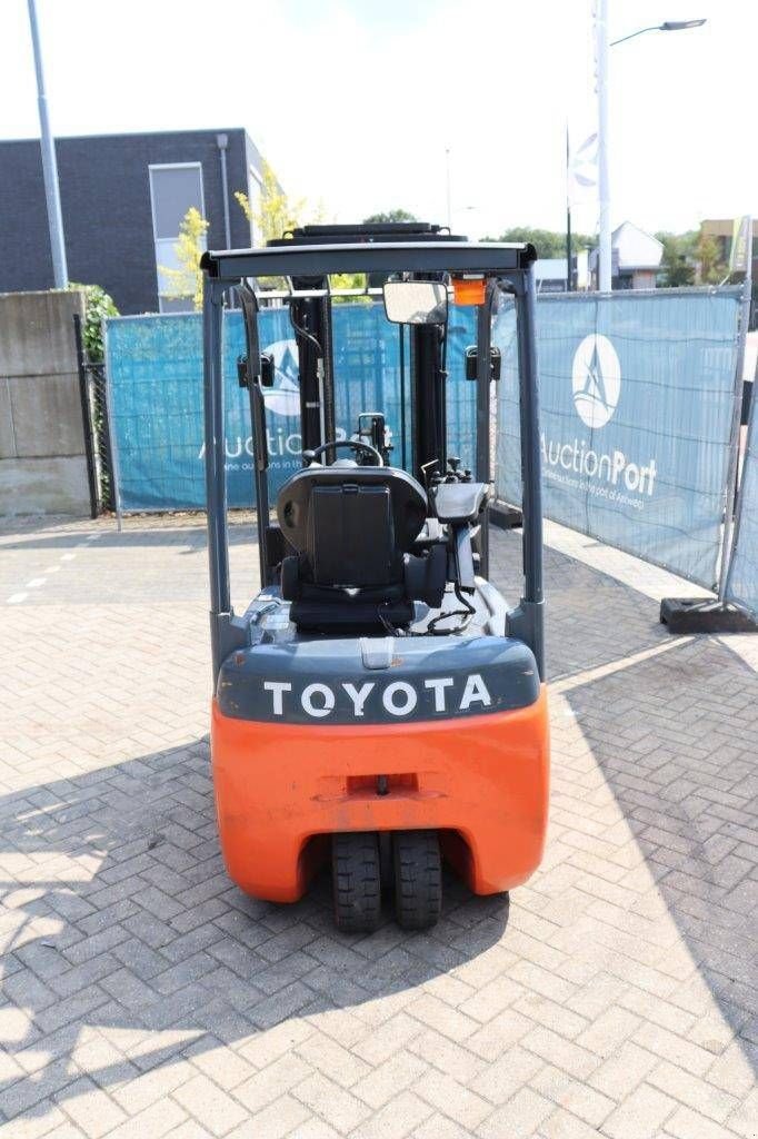 Frontstapler tip Toyota 8FBET18, Gebrauchtmaschine in Antwerpen (Poză 4)