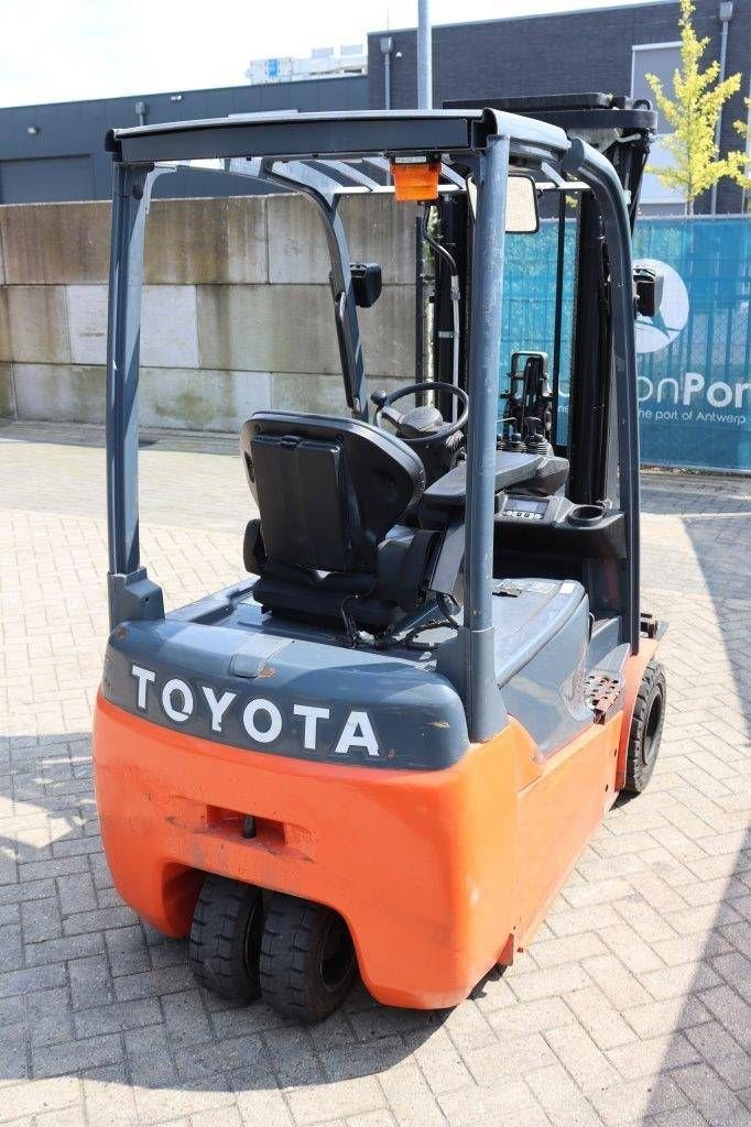 Frontstapler tip Toyota 8FBET18, Gebrauchtmaschine in Antwerpen (Poză 5)