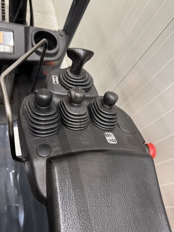 Frontstapler des Typs Toyota 8FBET18, Gebrauchtmaschine in Barneveld (Bild 5)