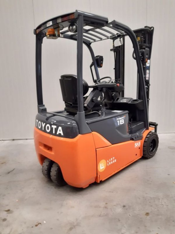 Frontstapler des Typs Toyota 8FBET18, Gebrauchtmaschine in Barneveld (Bild 3)