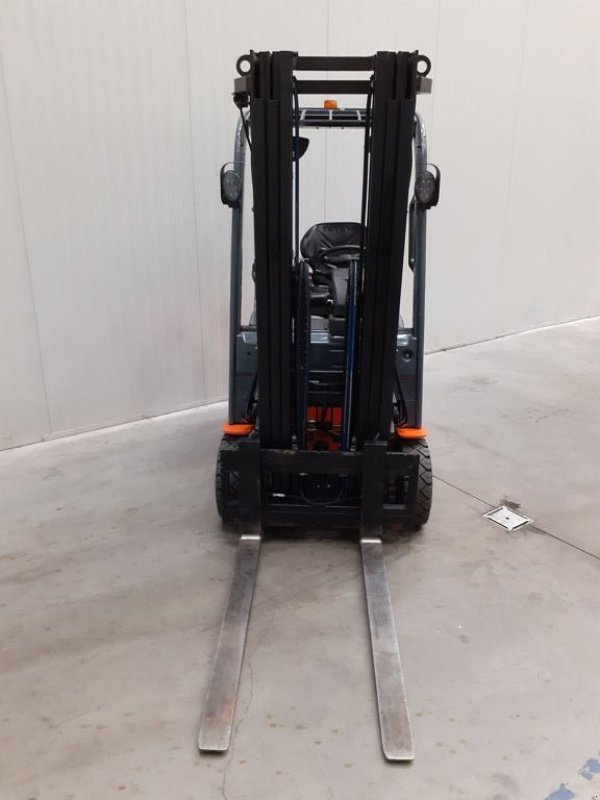 Frontstapler des Typs Toyota 8FBET18, Gebrauchtmaschine in Barneveld (Bild 5)