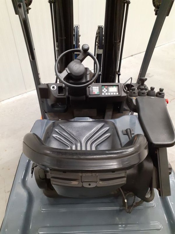 Frontstapler des Typs Toyota 8FBET18, Gebrauchtmaschine in Barneveld (Bild 3)