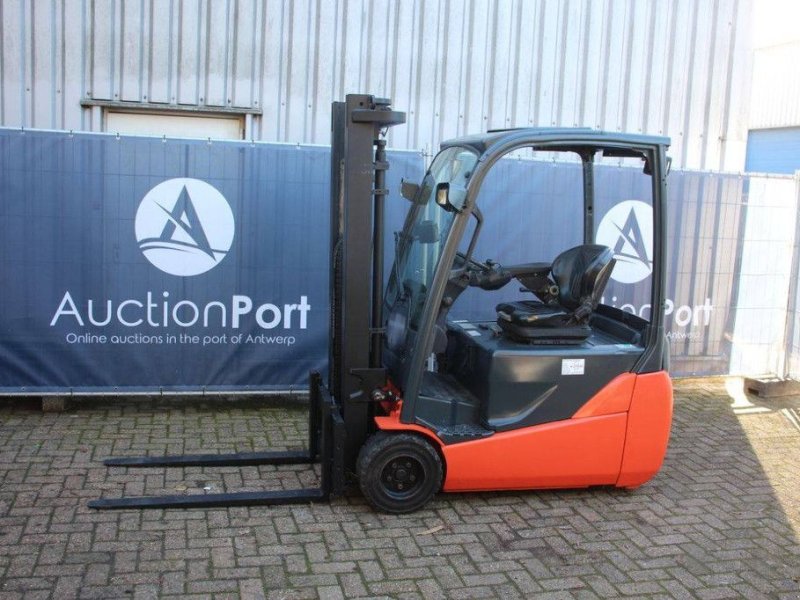 Frontstapler des Typs Toyota 8FBET20, Gebrauchtmaschine in Antwerpen (Bild 1)