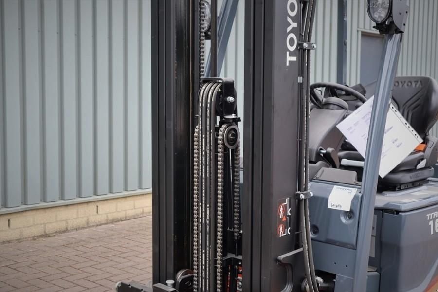 Frontstapler of the type Toyota 8FBM16T Valid inspection, *Guarantee! Electric, 55, Gebrauchtmaschine in Groenlo (Picture 9)