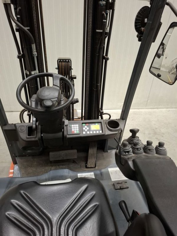 Frontstapler типа Toyota 8FBM18T, Neumaschine в Barneveld (Фотография 3)