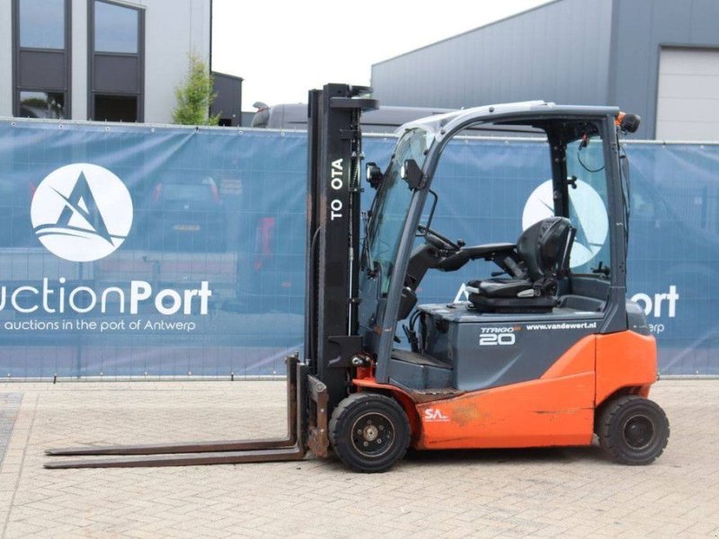 Frontstapler of the type Toyota 8FBM20T, Gebrauchtmaschine in Antwerpen (Picture 1)