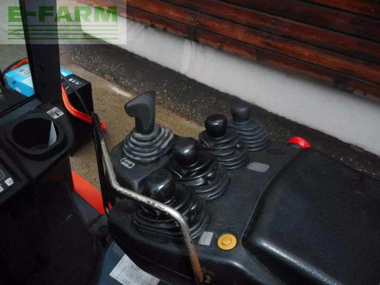 Frontstapler типа Toyota 8fbm20z triplex 4,7m + 3. u. 4. kreis bis gabelt, Gebrauchtmaschine в ST. NIKOLAI/DR. (Фотография 9)