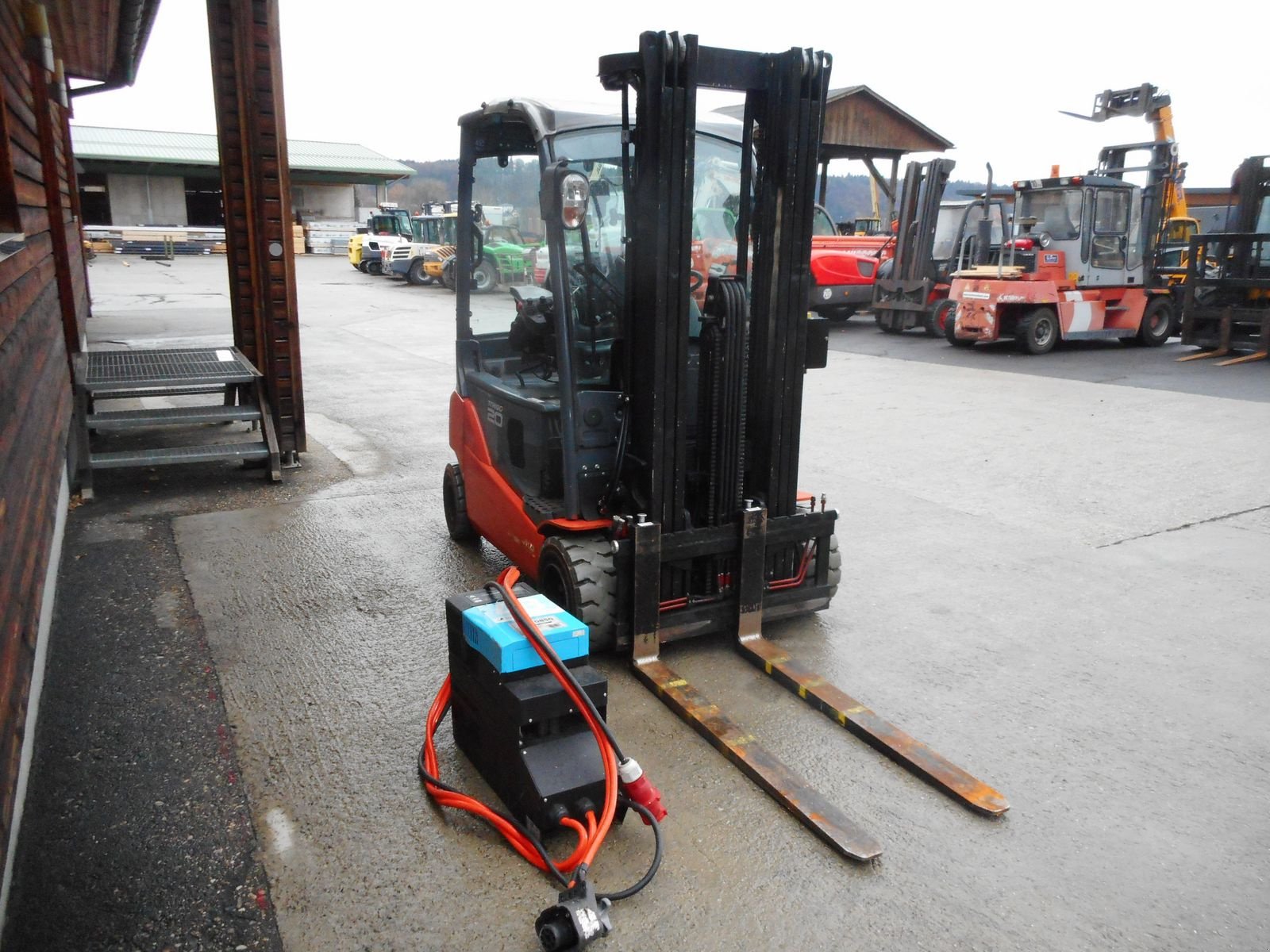 Frontstapler des Typs Toyota 8FBM20Z Triplex 4,7m + 3. u. 4. Kreis bis Gabelt, Gebrauchtmaschine in St. Nikolai ob Draßling (Bild 5)