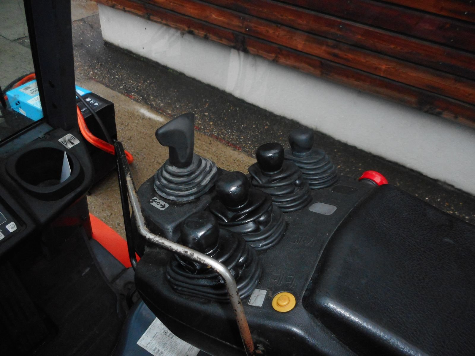 Frontstapler des Typs Toyota 8FBM20Z Triplex 4,7m + 3. u. 4. Kreis bis Gabelt, Gebrauchtmaschine in St. Nikolai ob Draßling (Bild 9)