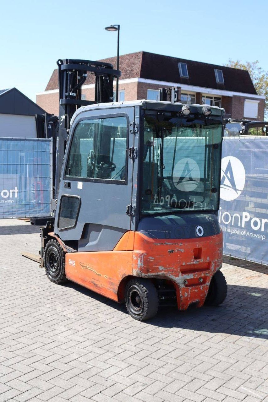 Frontstapler типа Toyota 8FBMT25, Gebrauchtmaschine в Antwerpen (Фотография 5)
