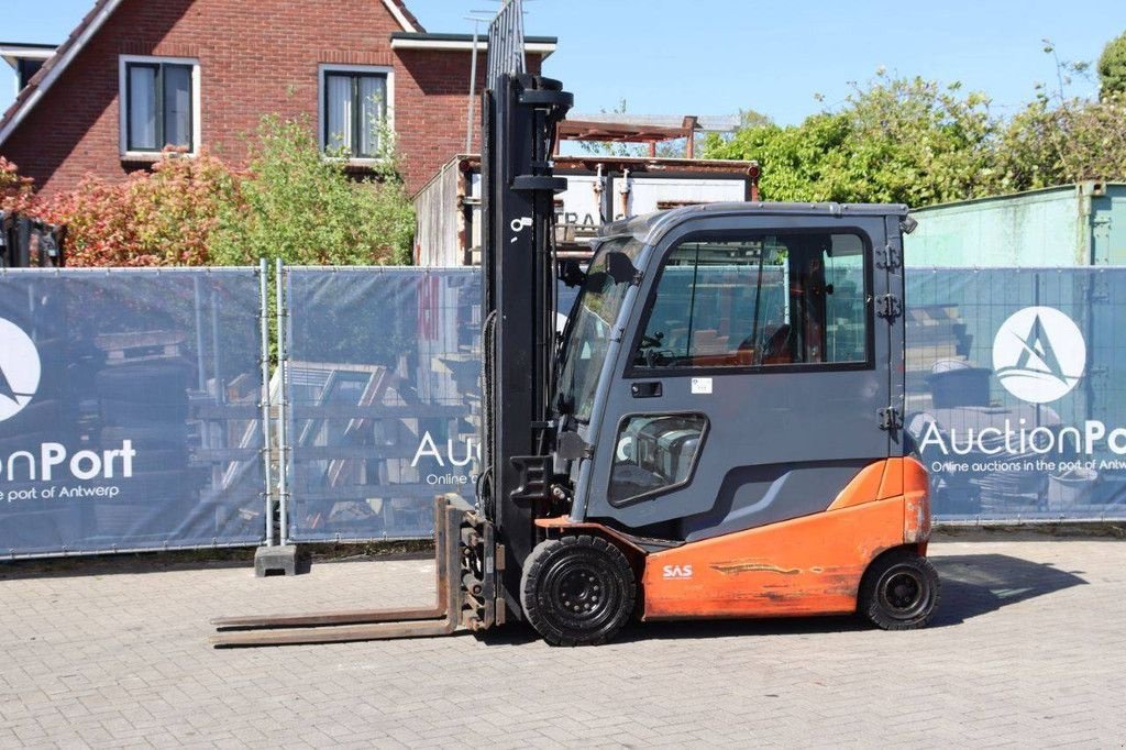Frontstapler типа Toyota 8FBMT25, Gebrauchtmaschine в Antwerpen (Фотография 1)