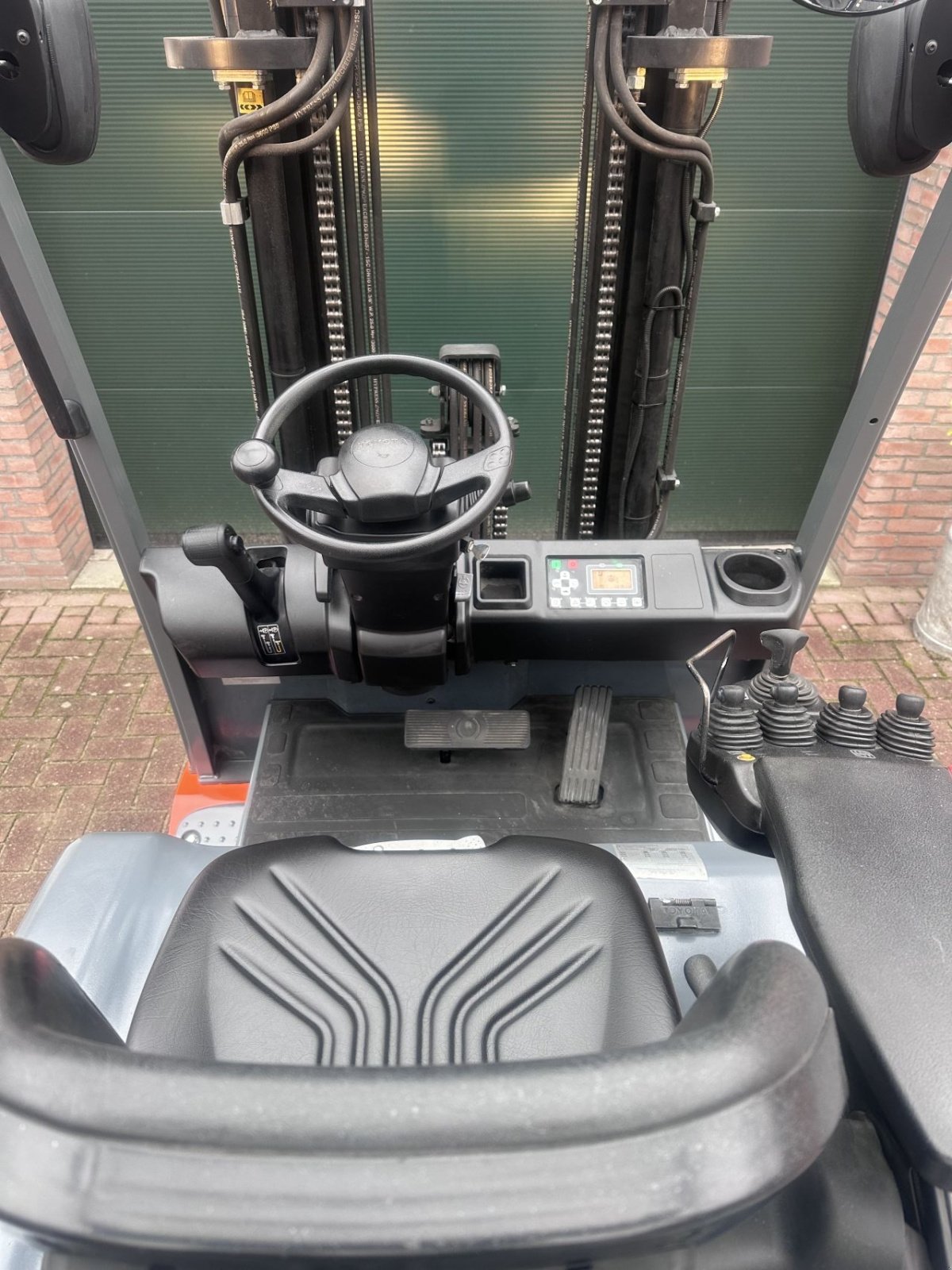 Frontstapler типа Toyota 8FBMT25, Gebrauchtmaschine в Reusel (Фотография 10)