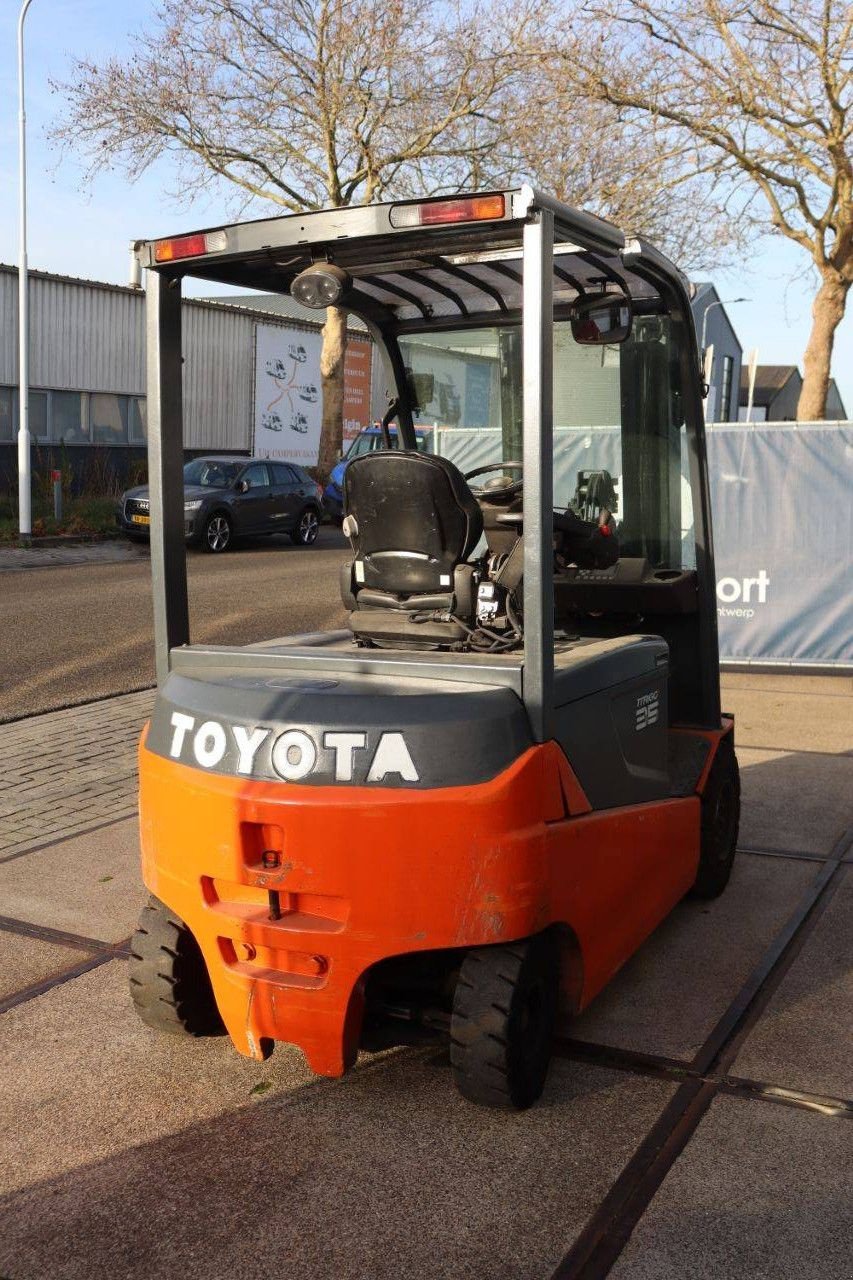 Frontstapler typu Toyota 8FBMT35, Gebrauchtmaschine w Antwerpen (Zdjęcie 7)
