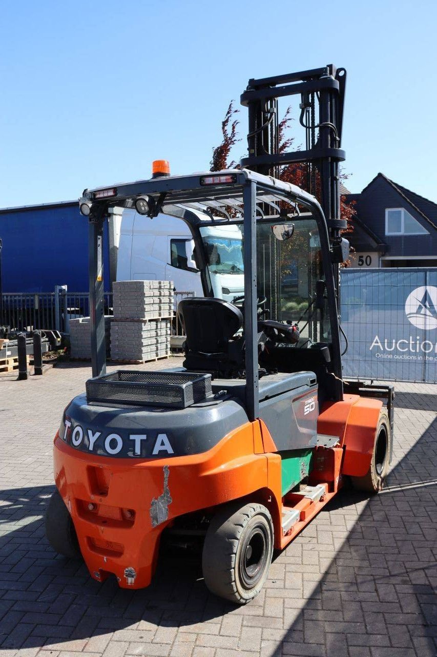 Frontstapler του τύπου Toyota 8FBMT50, Gebrauchtmaschine σε Antwerpen (Φωτογραφία 7)