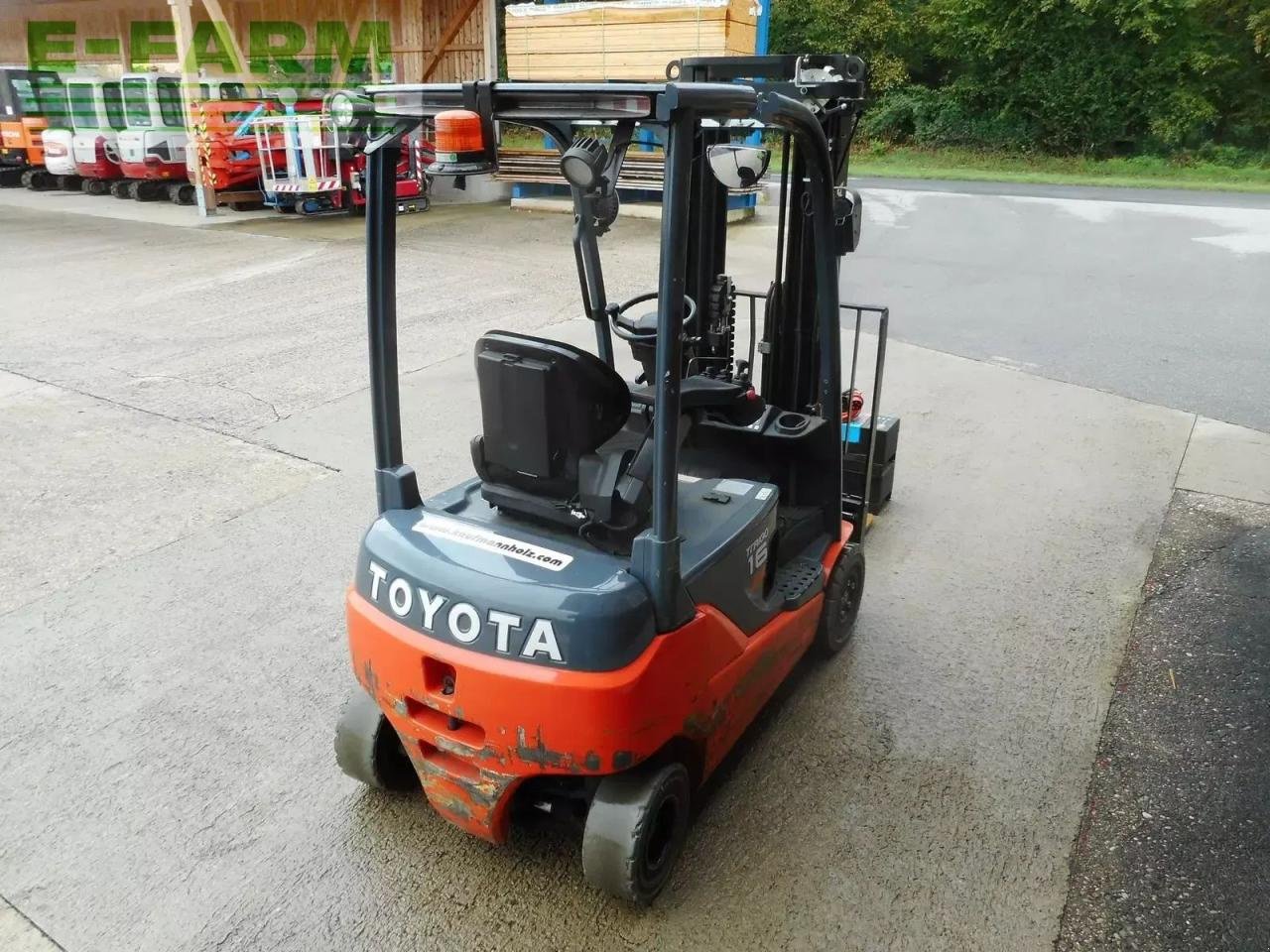 Frontstapler del tipo Toyota 8fbnkt16t triplex 4,7m + ss + ladegerät ( lithiu, Gebrauchtmaschine In ST. NIKOLAI/DR. (Immagine 4)