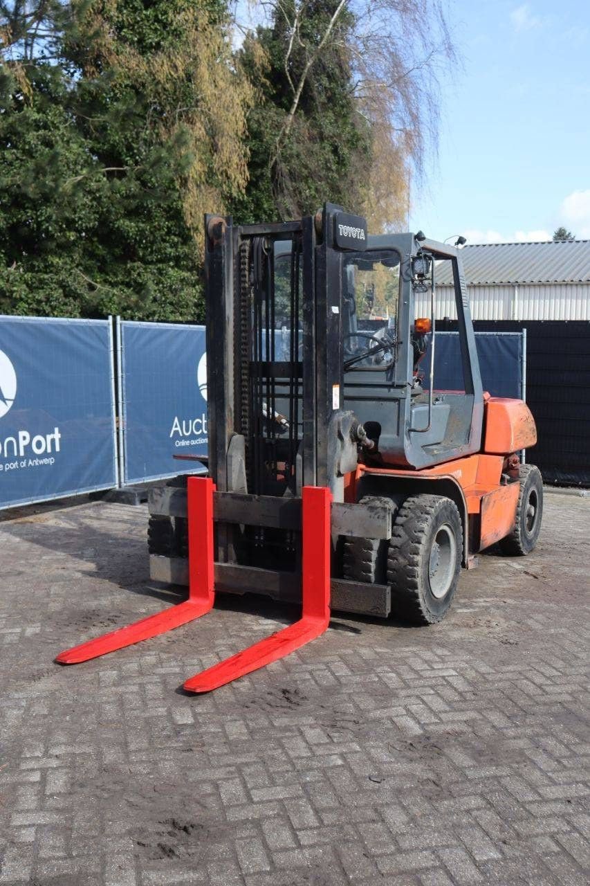 Frontstapler des Typs Toyota D70, Gebrauchtmaschine in Antwerpen (Bild 10)