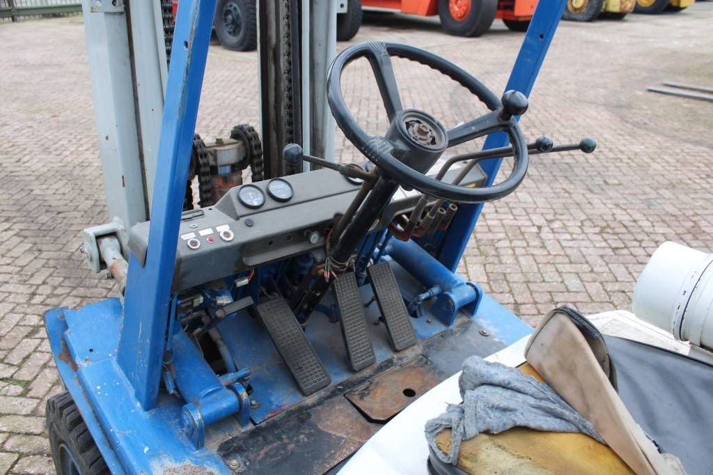 Frontstapler of the type Toyota FD 30, Gebrauchtmaschine in Rucphen (Picture 7)