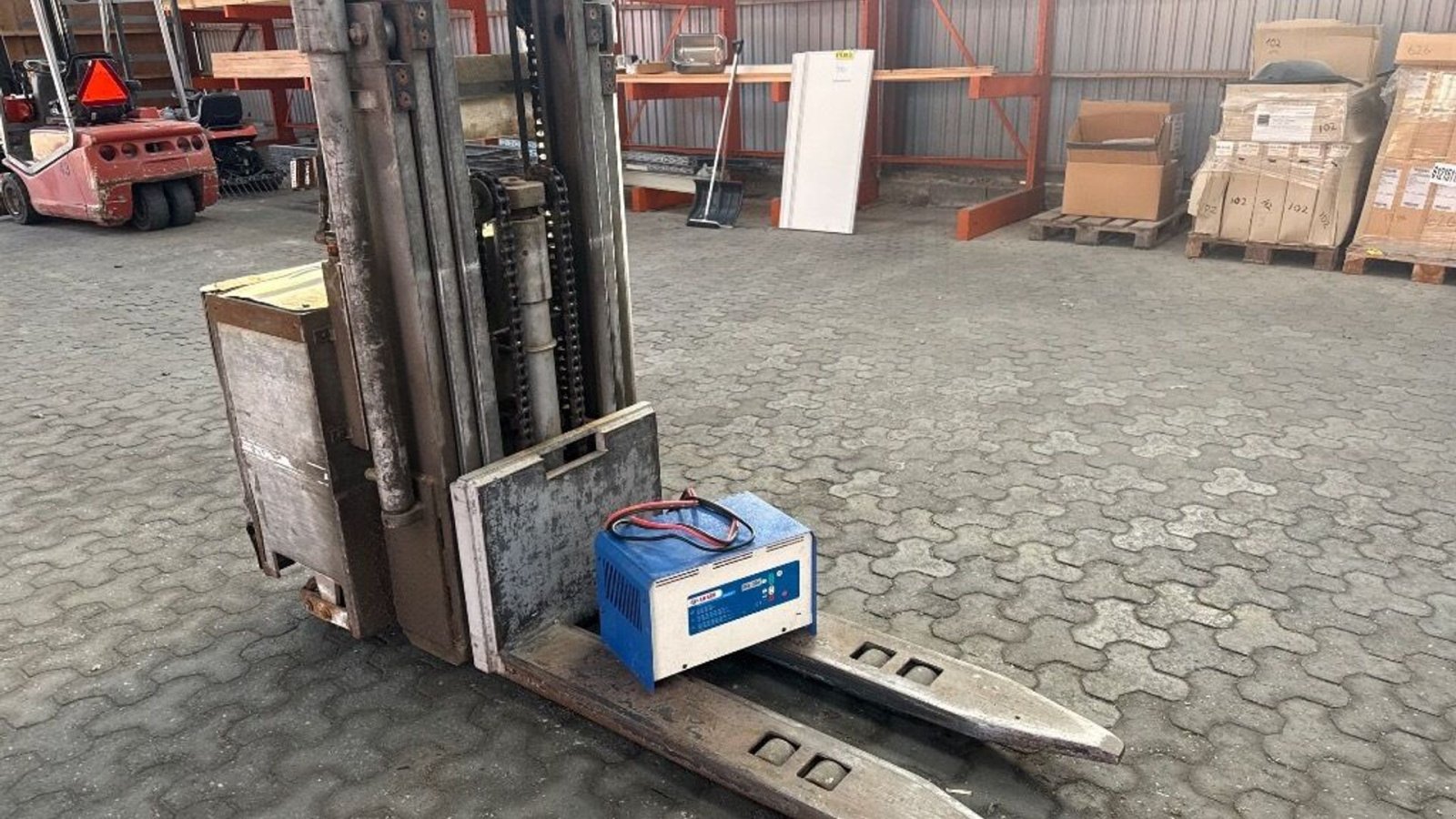 Frontstapler of the type Toyota SBE/S1500, Gebrauchtmaschine in Rødovre (Picture 2)