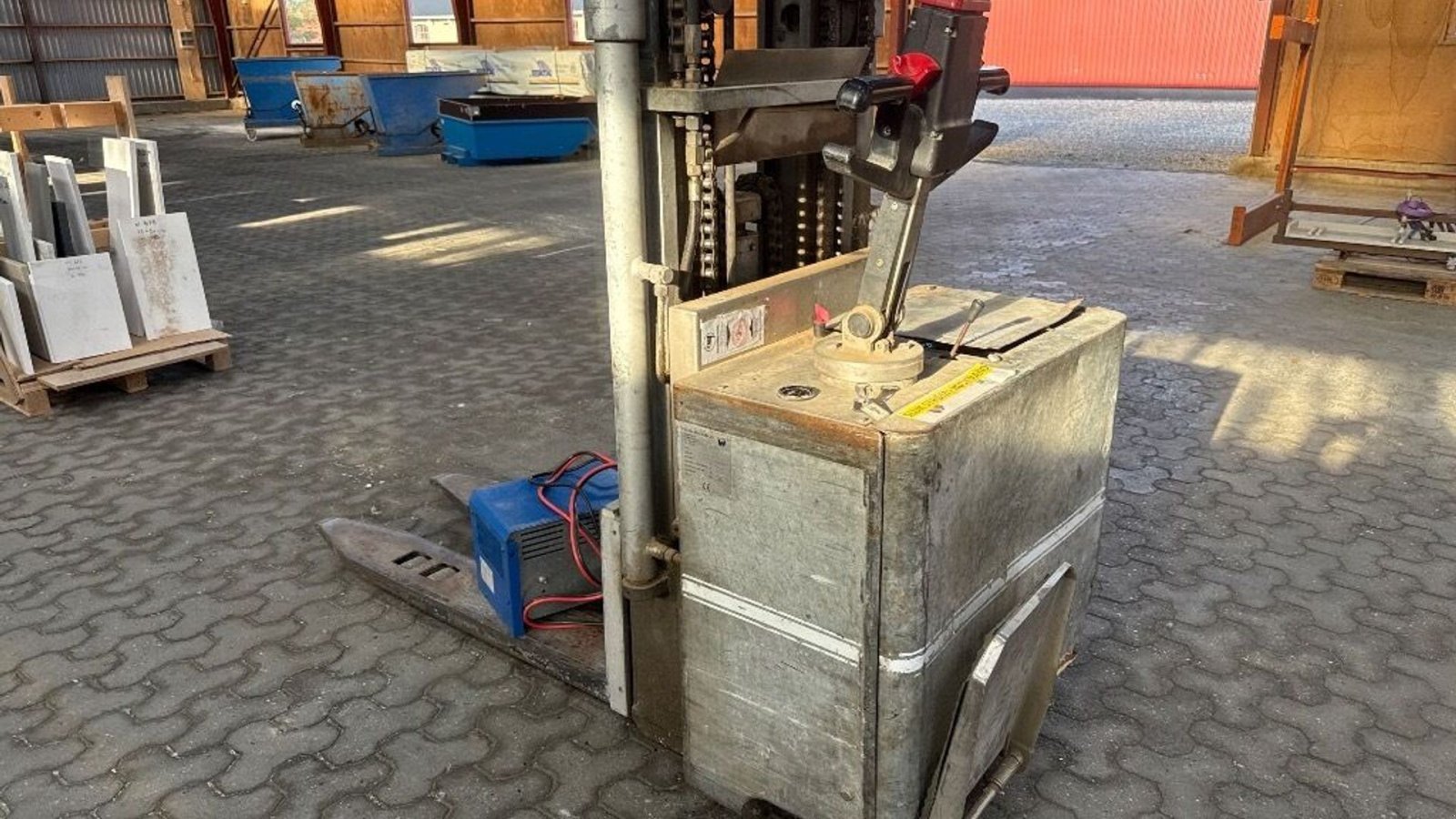 Frontstapler of the type Toyota SBE/S1500, Gebrauchtmaschine in Rødovre (Picture 4)