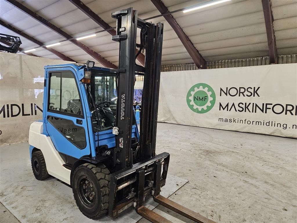 Frontstapler des Typs Toyota TOYOTA 35 GAFFEL TRUCK # Kun 4076 timer, Gebrauchtmaschine in Ølen (Bild 11)
