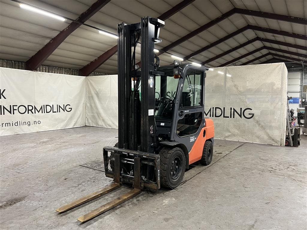 Frontstapler des Typs Toyota TOYOTA 35 GAFFEL TRUCK Løftehøyde 5,5 meter, Gebrauchtmaschine in Ølen (Bild 3)