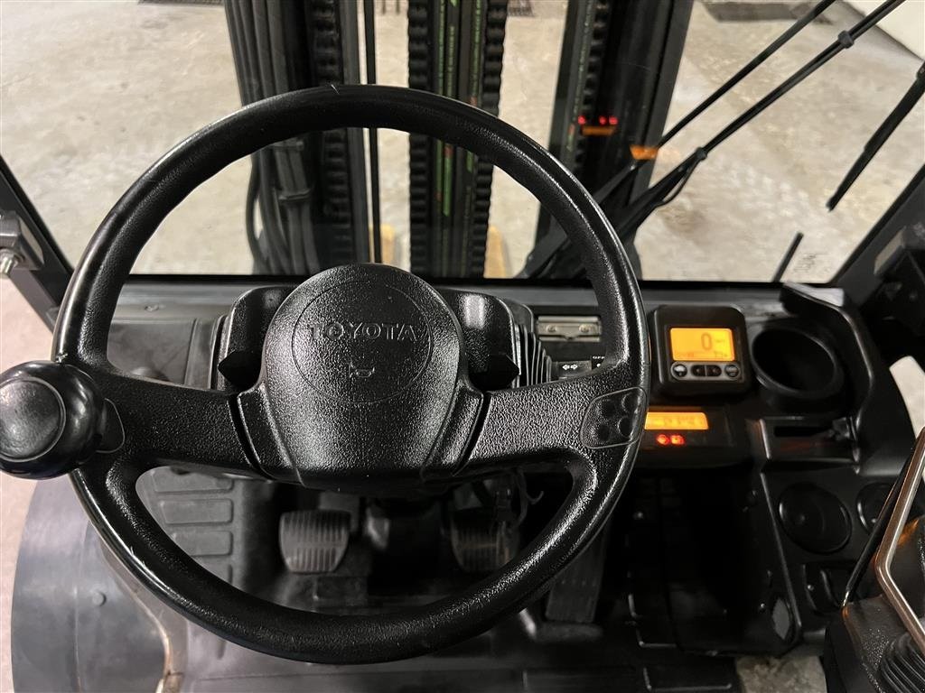 Frontstapler des Typs Toyota TOYOTA 35 GAFFEL TRUCK Løftehøyde 5,5 meter, Gebrauchtmaschine in Ølen (Bild 16)