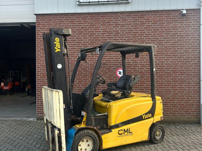 Frontstapler typu Yale 3.0, Gebrauchtmaschine v Heythuysen (Obrázek 1)