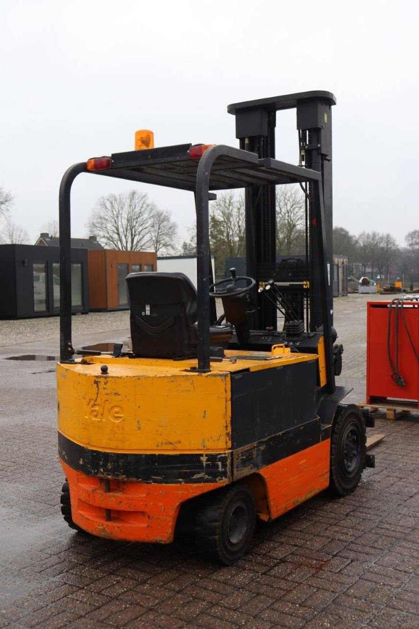 Frontstapler типа Yale EFG-V 30-600 DZ, Gebrauchtmaschine в Antwerpen (Фотография 7)