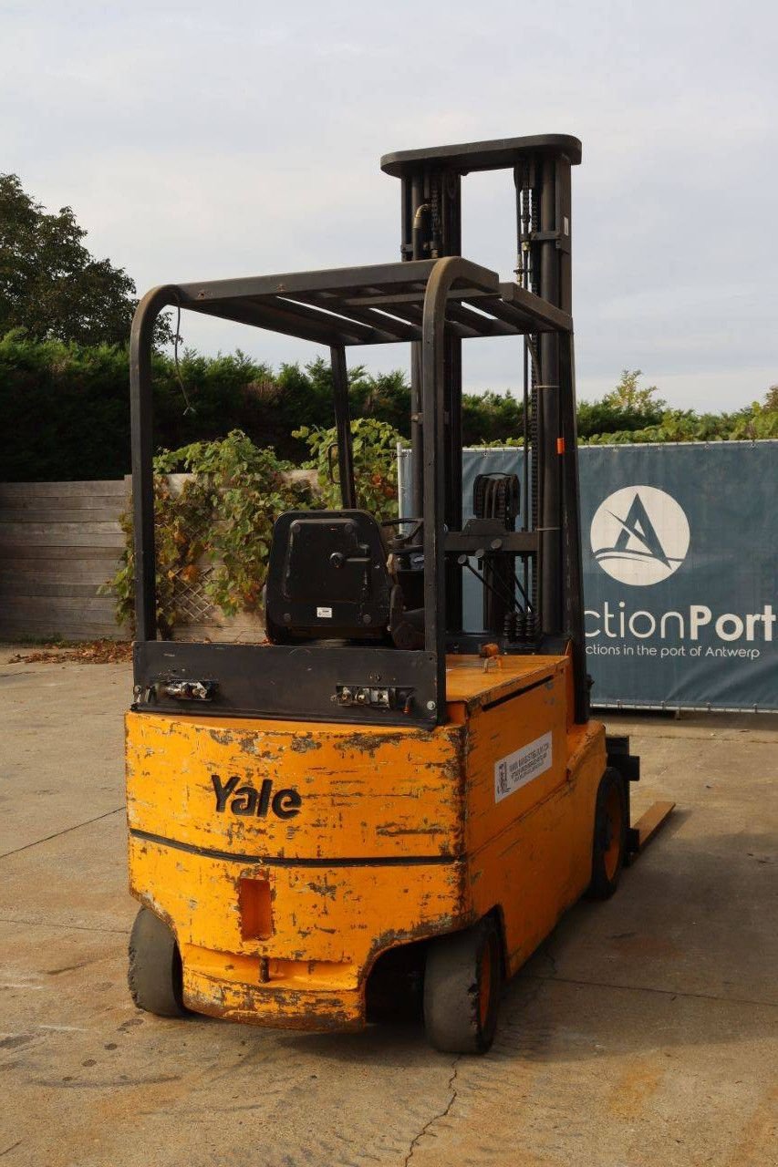 Frontstapler typu Yale ERC30AG, Gebrauchtmaschine v Antwerpen (Obrázek 7)