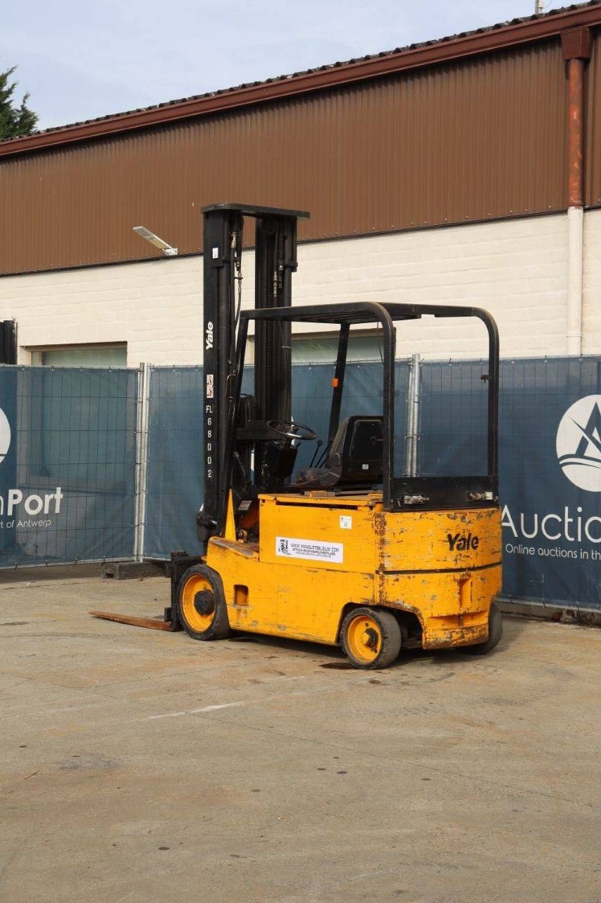 Frontstapler typu Yale ERC30AG, Gebrauchtmaschine v Antwerpen (Obrázek 4)