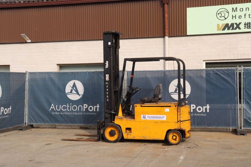 Frontstapler typu Yale ERC30AG, Gebrauchtmaschine v Antwerpen (Obrázek 3)