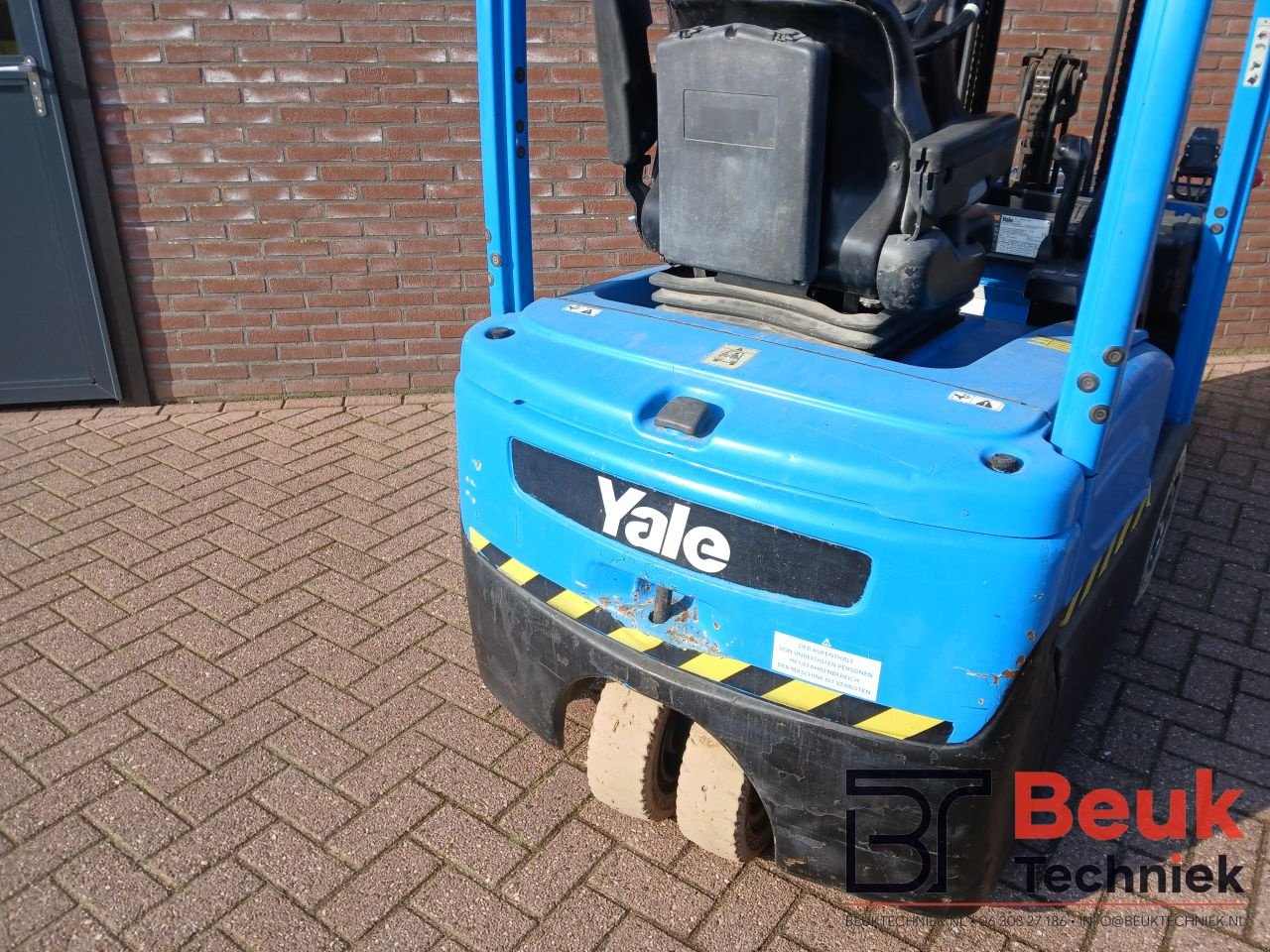 Frontstapler del tipo Yale ERP15VT, Gebrauchtmaschine en LUNTEREN (Imagen 5)