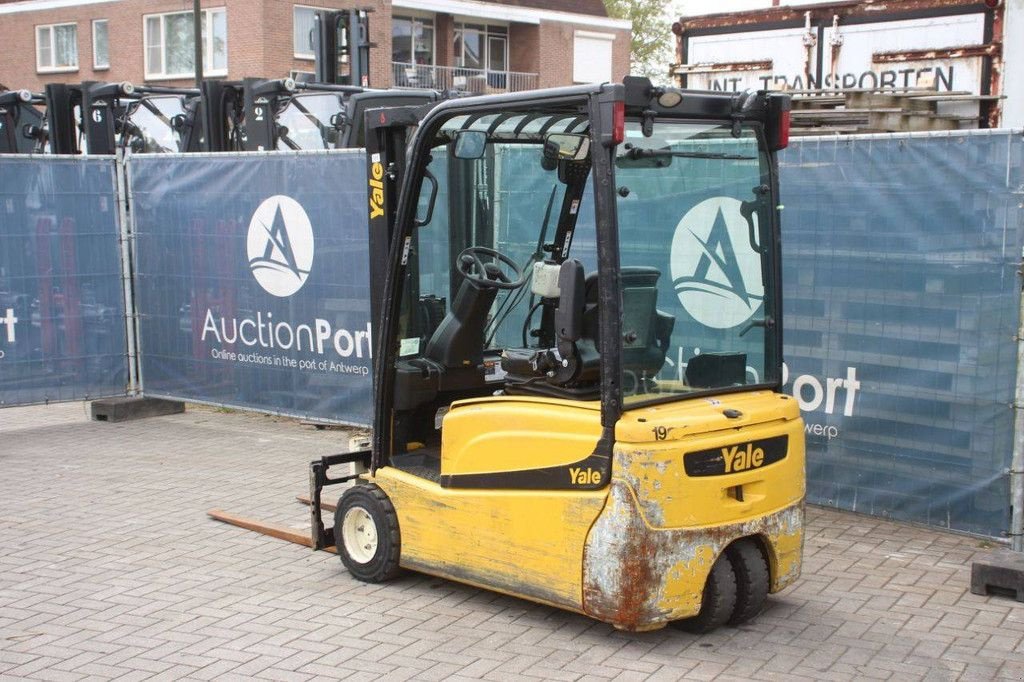 Frontstapler типа Yale ERP16VT, Gebrauchtmaschine в Antwerpen (Фотография 3)