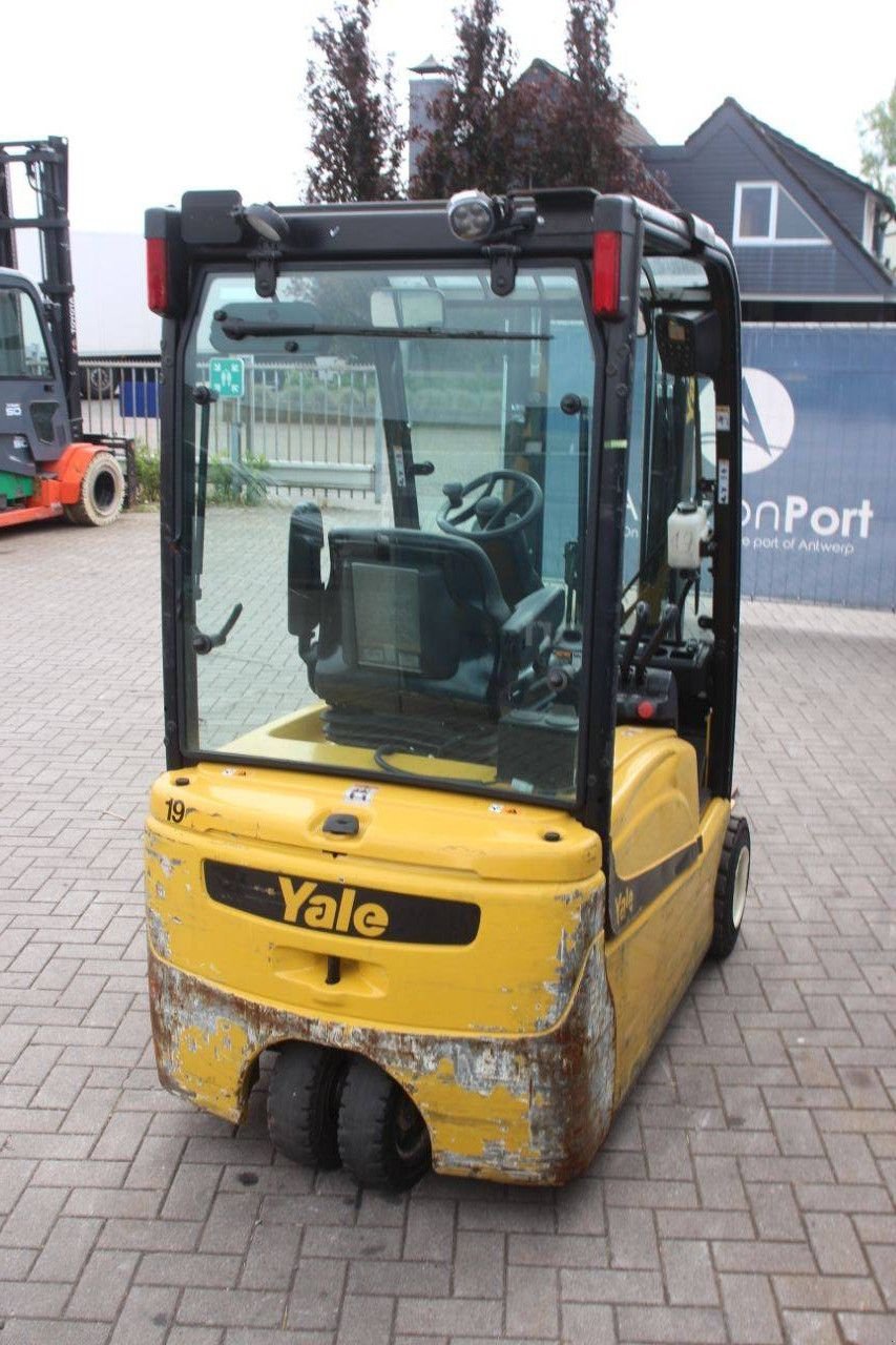 Frontstapler типа Yale ERP16VT, Gebrauchtmaschine в Antwerpen (Фотография 5)